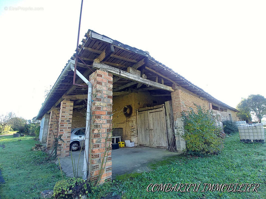 Maison à CAUSSADE