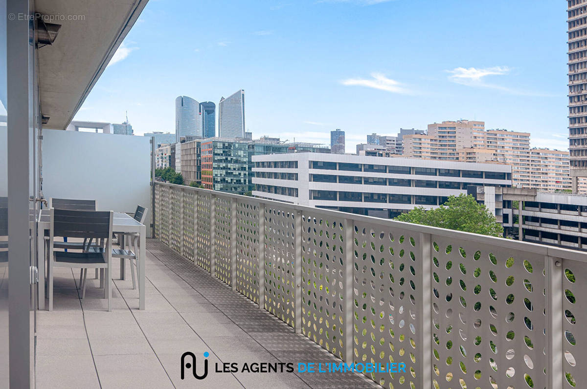 Appartement à NANTERRE