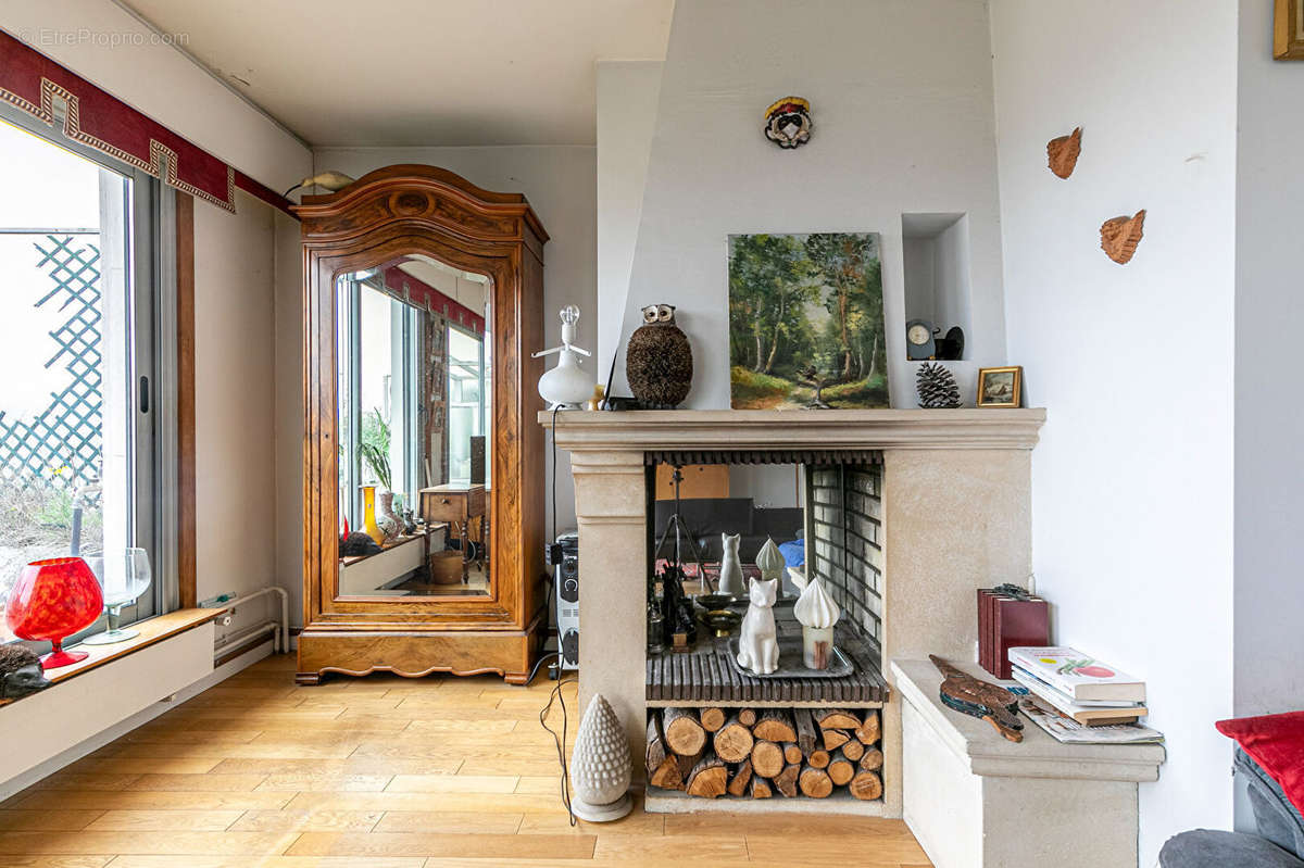 Appartement à MONTROUGE