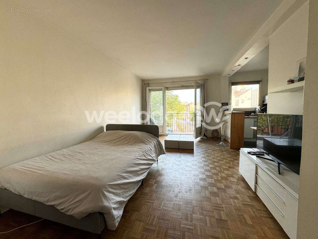 Appartement à MONTROUGE