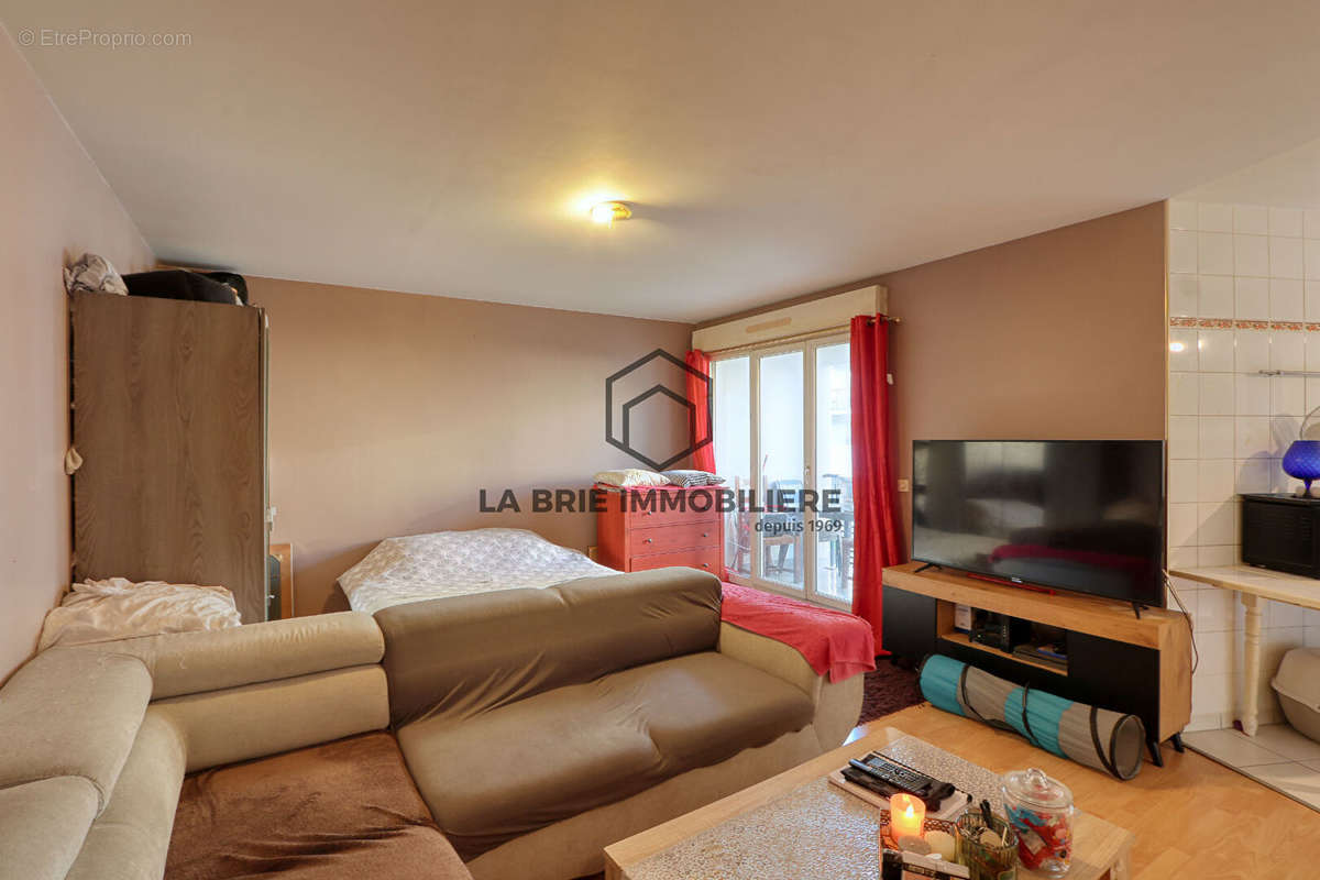 Appartement à LIMEIL-BREVANNES