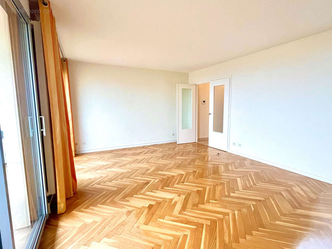 Appartement à LYON-5E