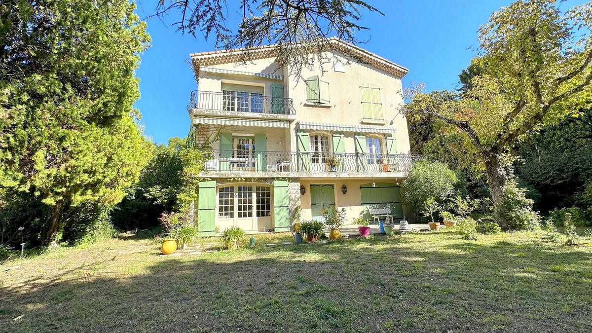 Maison à AIX-EN-PROVENCE