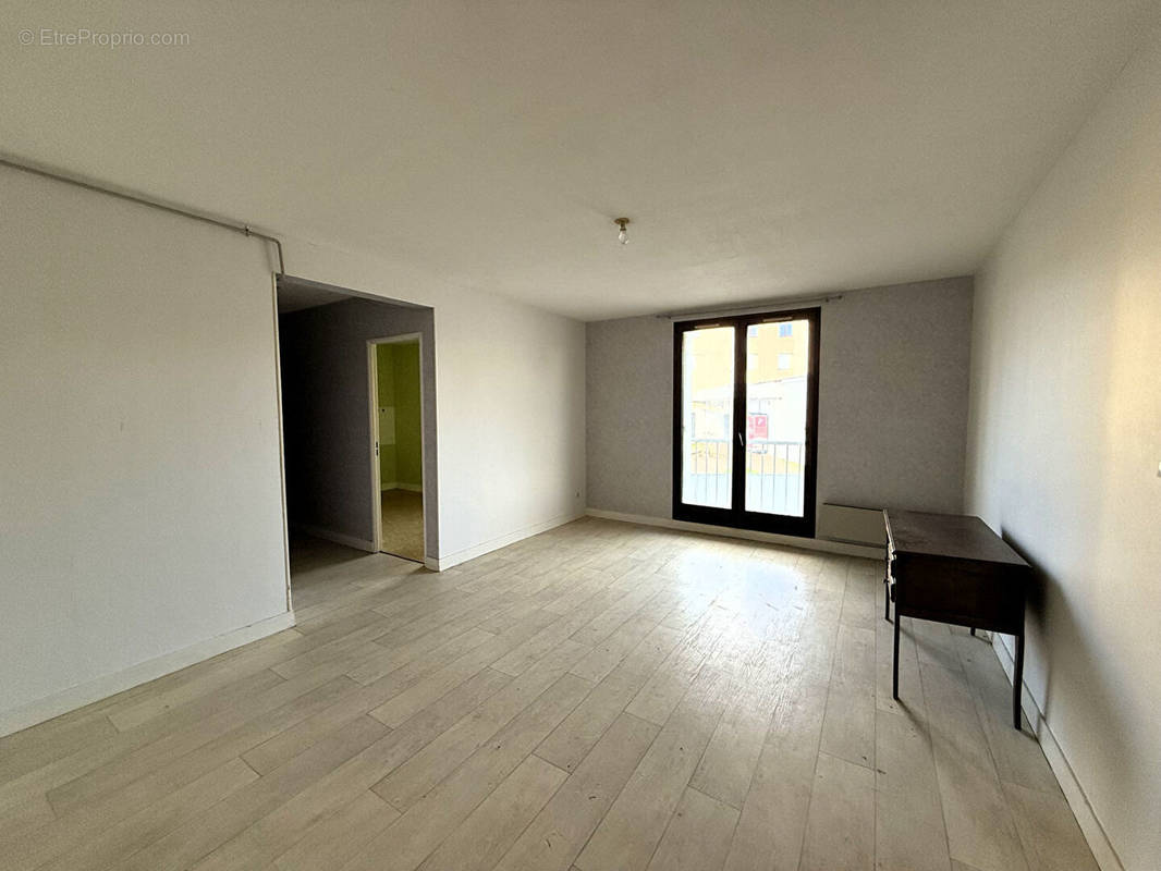 Appartement à MOULINS