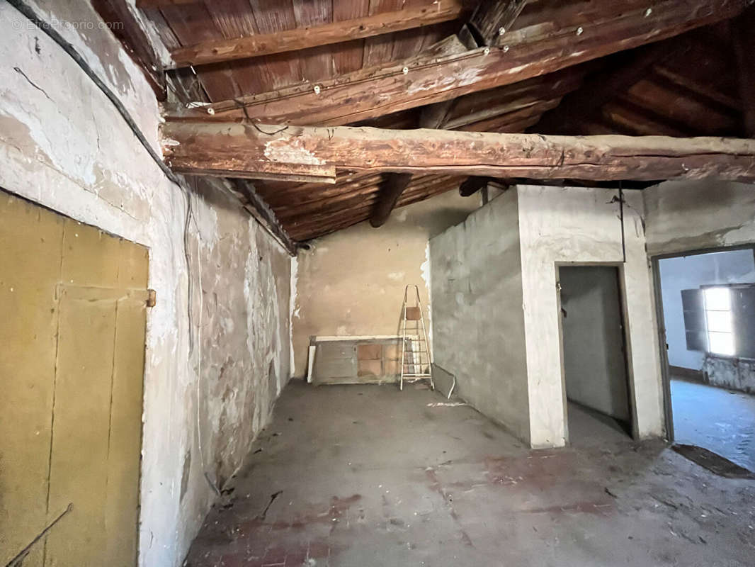 Appartement à APT