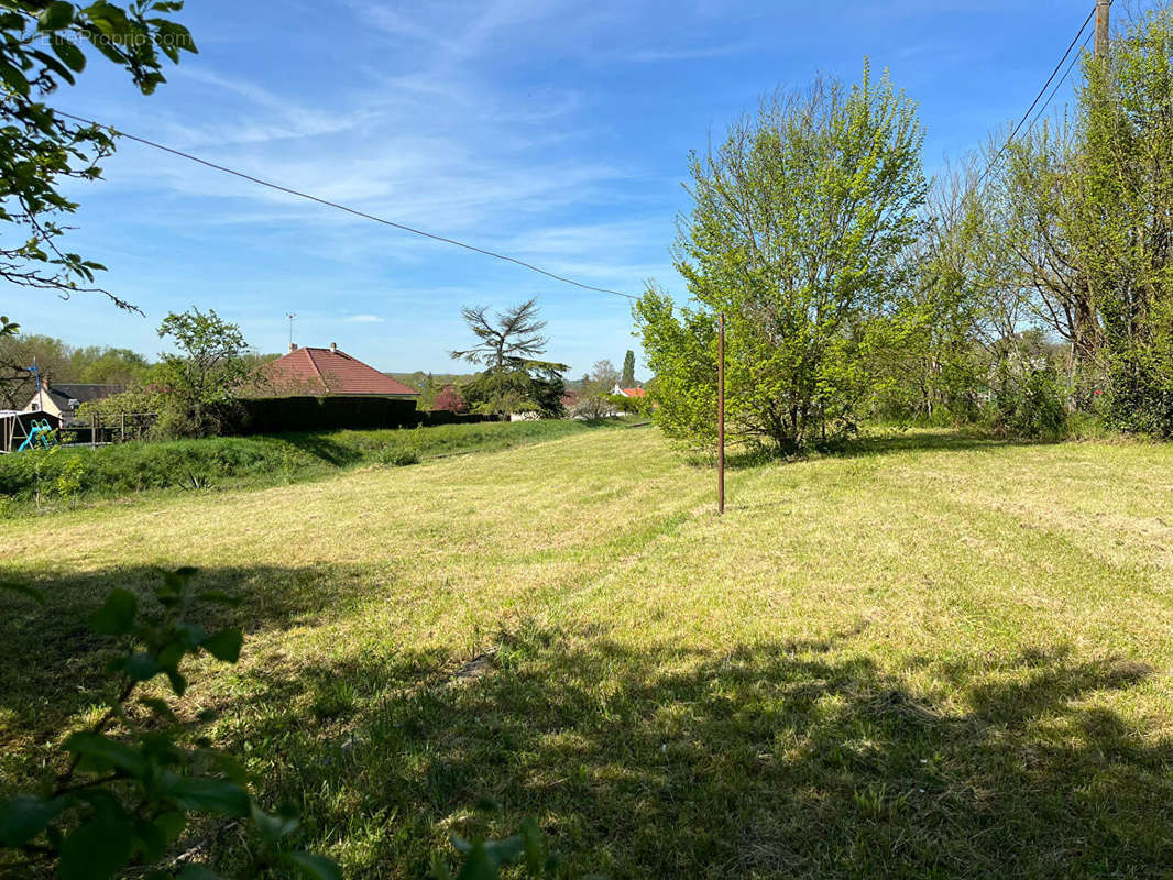 Maison à SAINT-LEGER-DES-VIGNES