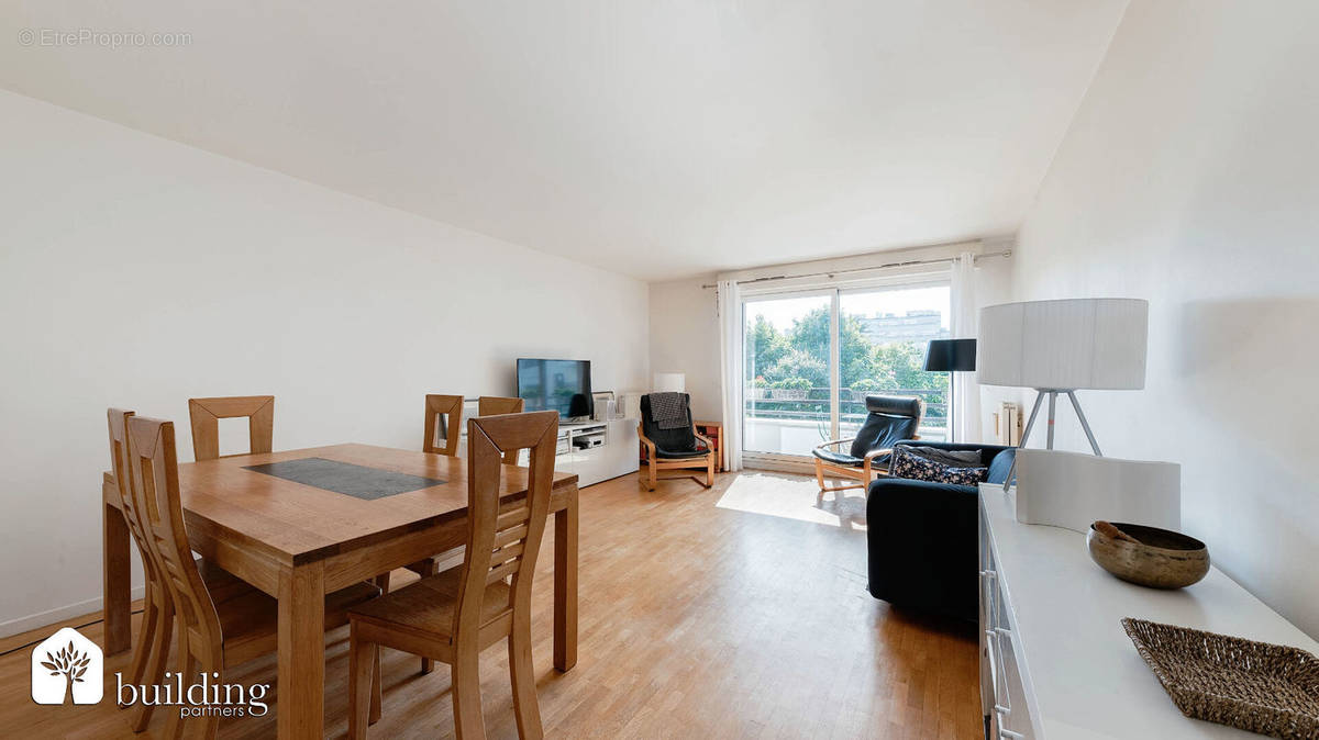 Appartement à LEVALLOIS-PERRET