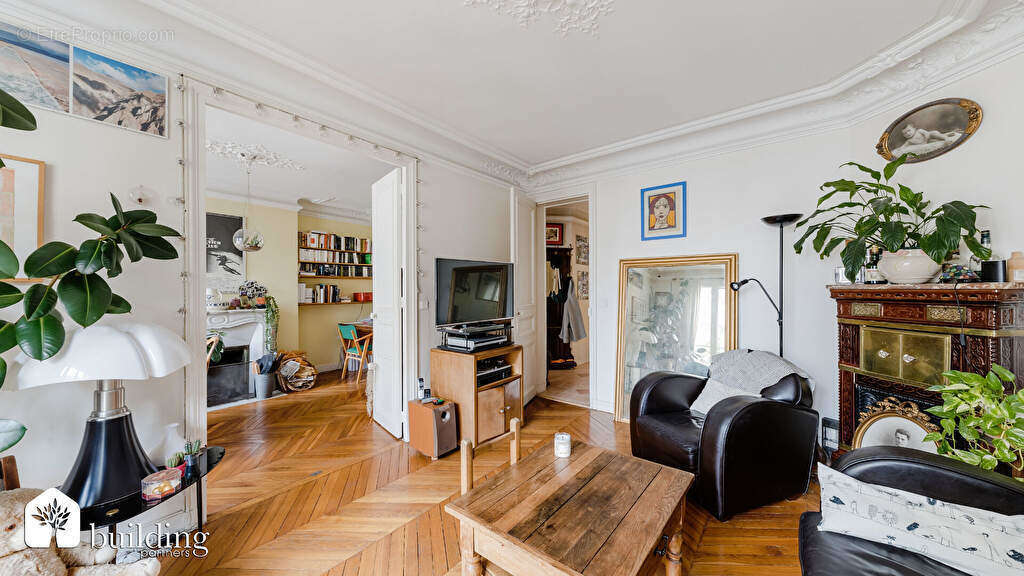 Appartement à LEVALLOIS-PERRET