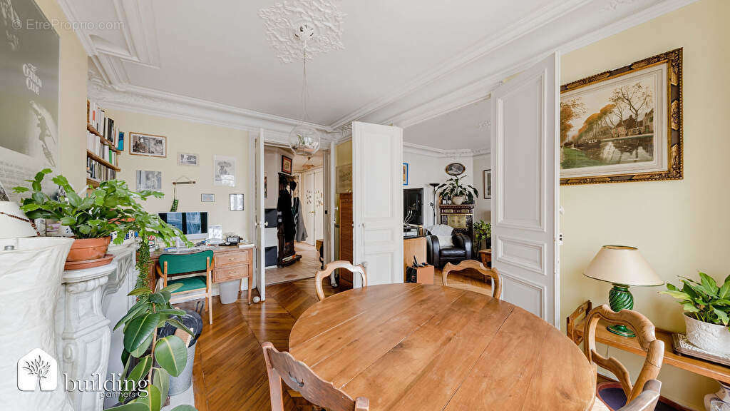 Appartement à LEVALLOIS-PERRET