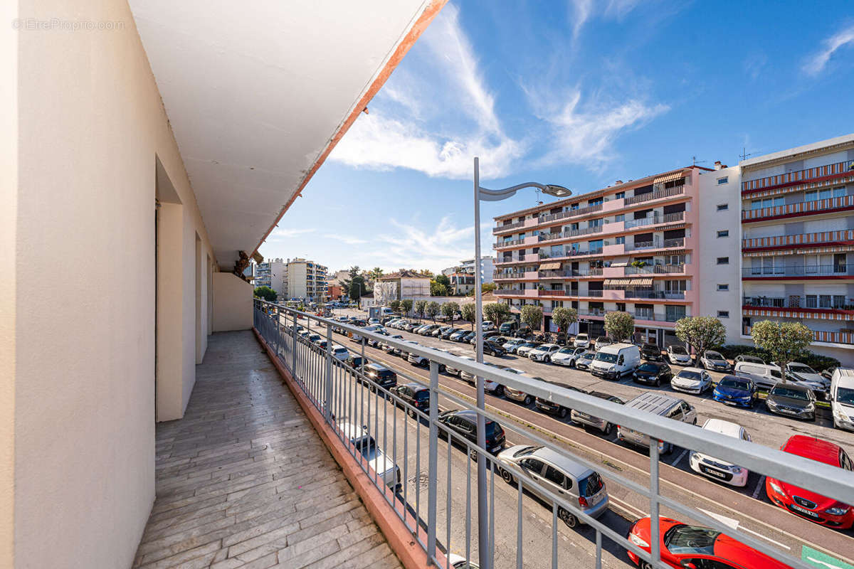 Appartement à CAGNES-SUR-MER