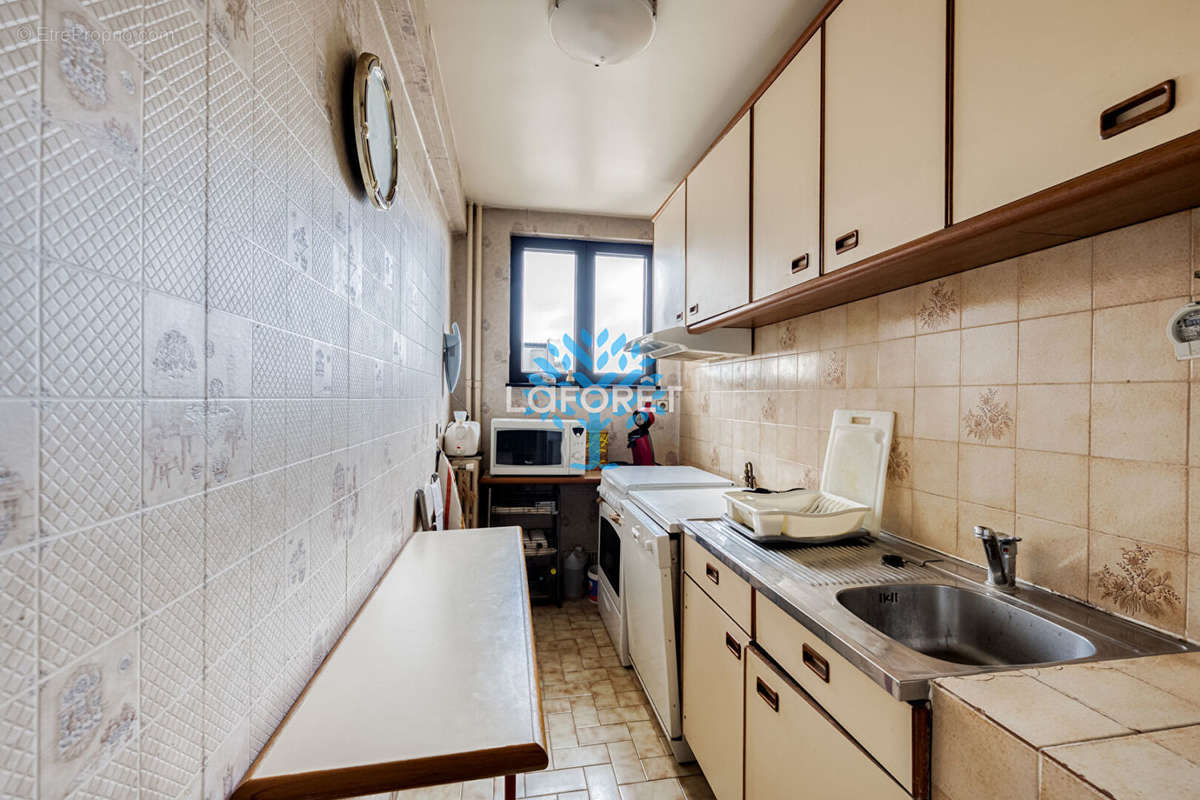 Appartement à PARIS-20E