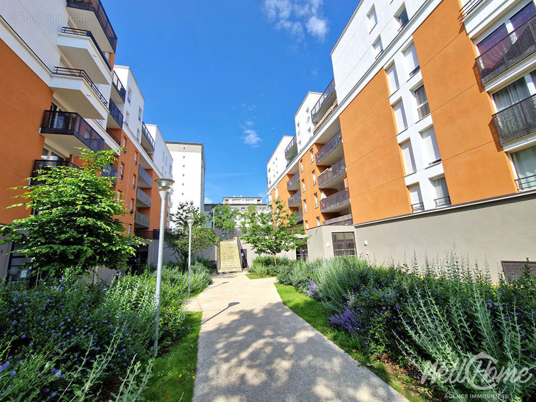 Appartement à SAINT-GRATIEN