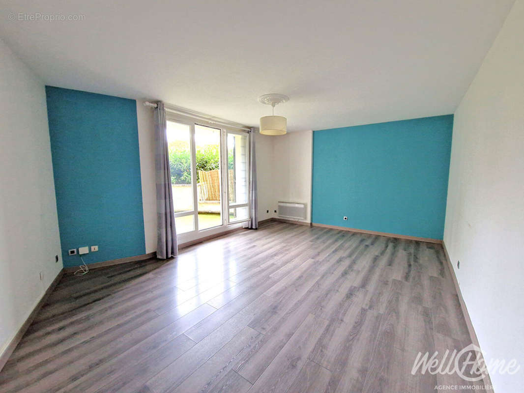 Appartement à SAINT-OUEN-L&#039;AUMONE