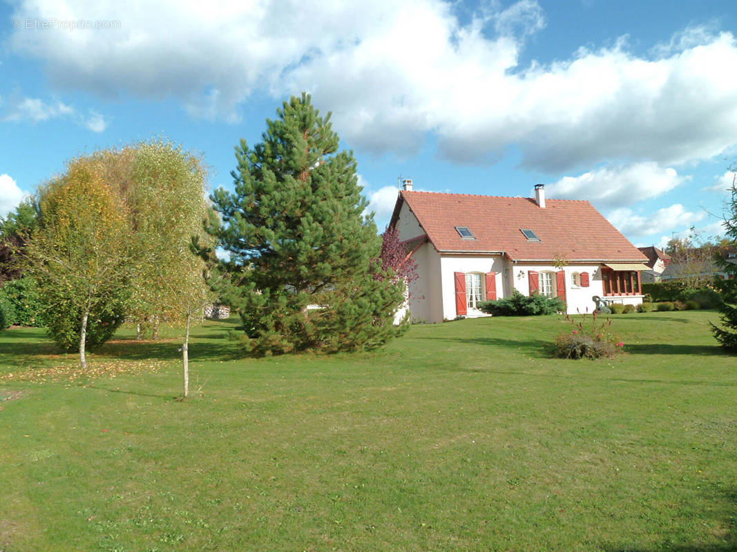 Maison à LINDRY