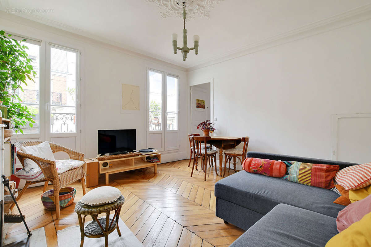 Appartement à PARIS-18E