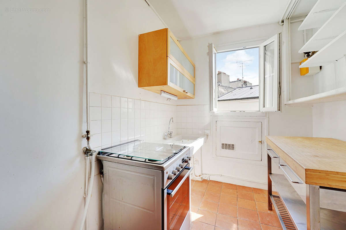 Appartement à PARIS-18E