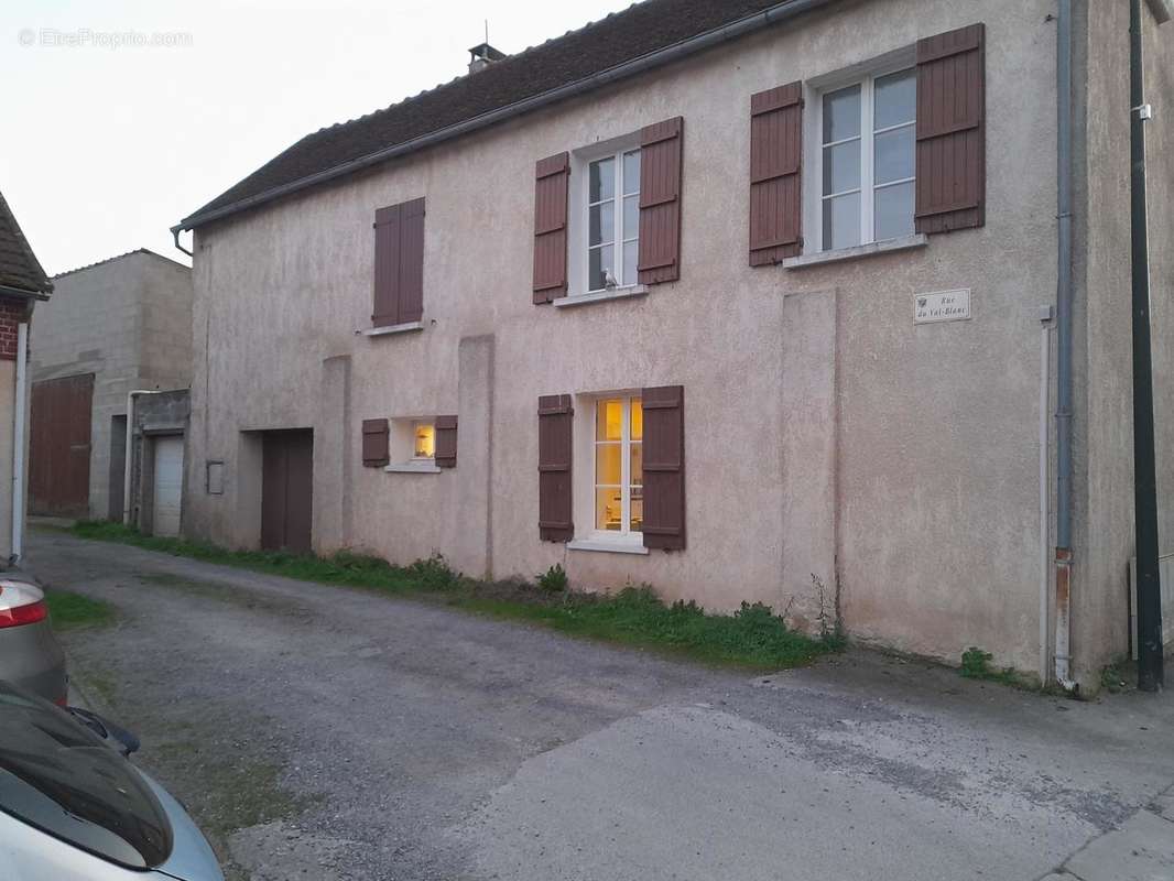 Photo 8 - Maison à ERCUIS