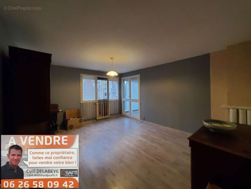 Photo 6 - Appartement à MONTCEAU-LES-MINES