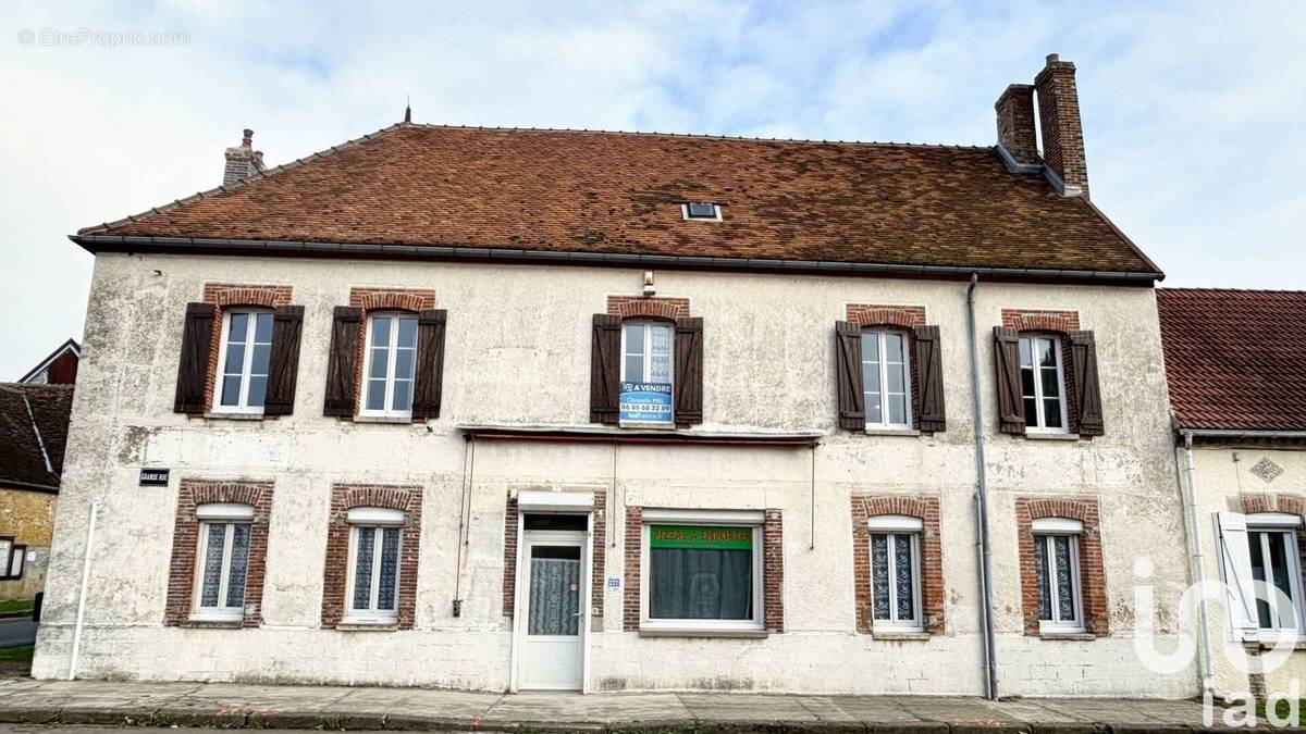 Photo 1 - Maison à COURGENAY