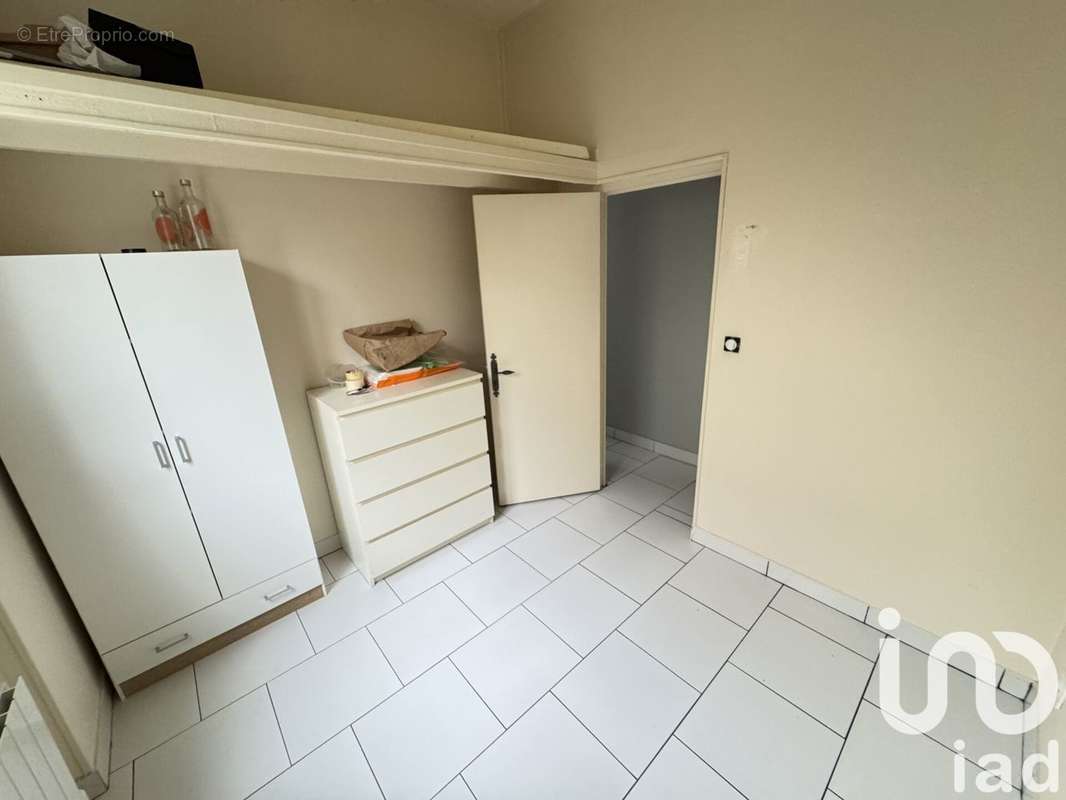 Photo 5 - Appartement à FLEURY-LES-AUBRAIS