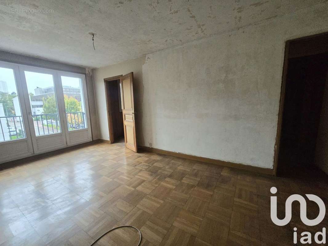 Photo 3 - Appartement à LE KREMLIN-BICETRE