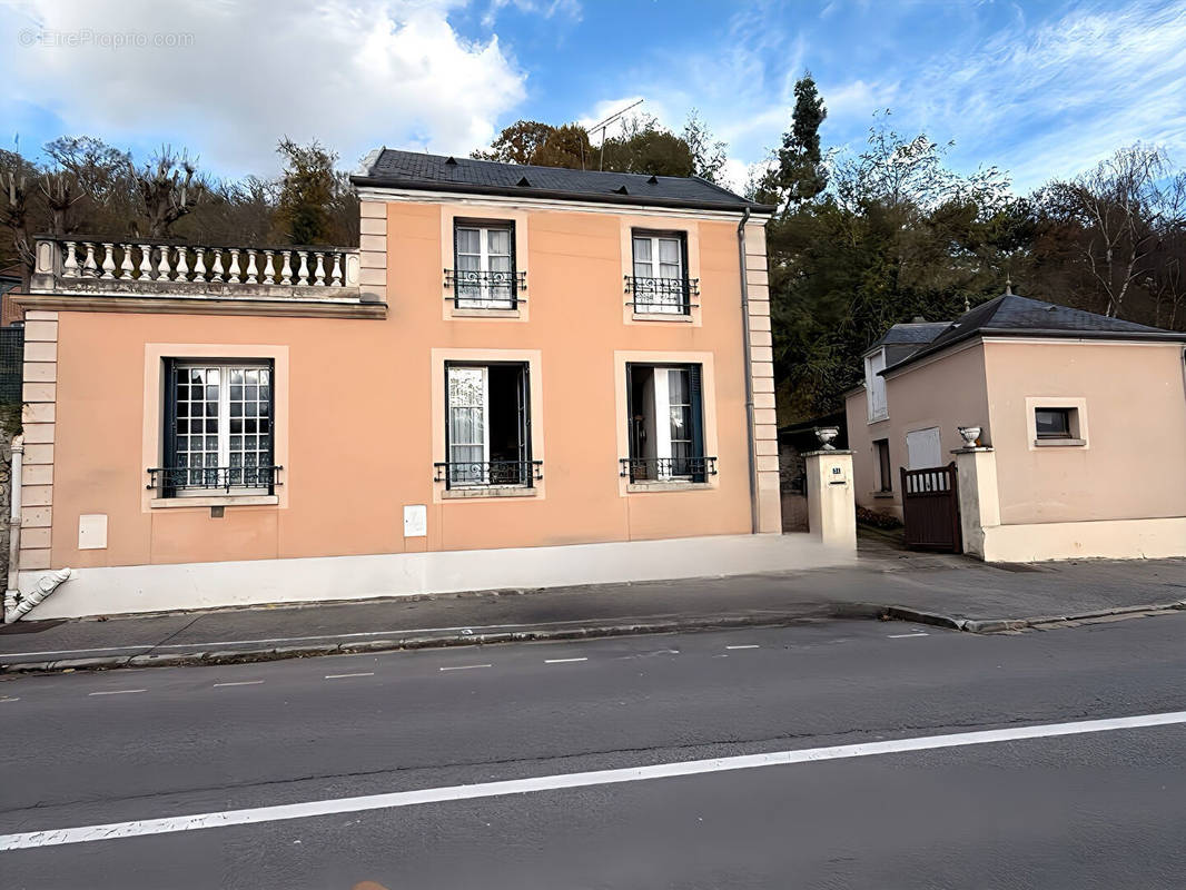 Maison à JOUY-EN-JOSAS