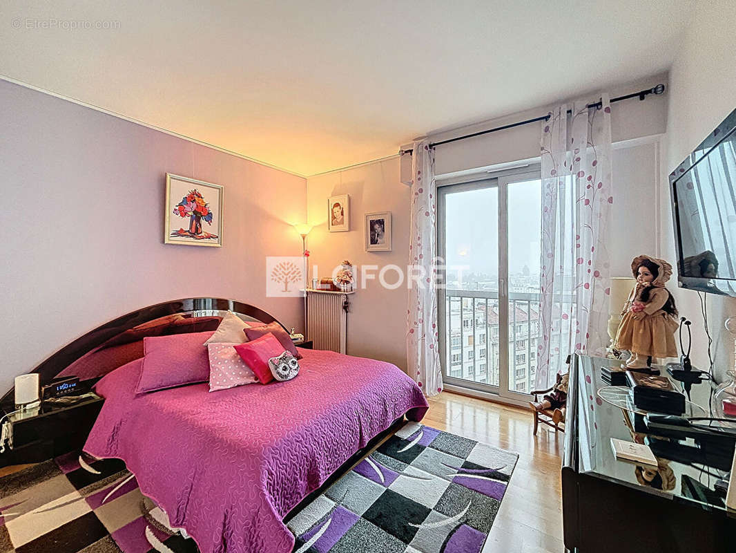 Appartement à BOURG-LA-REINE