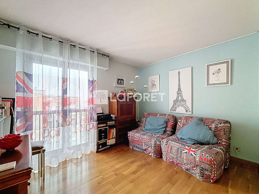 Appartement à BOURG-LA-REINE