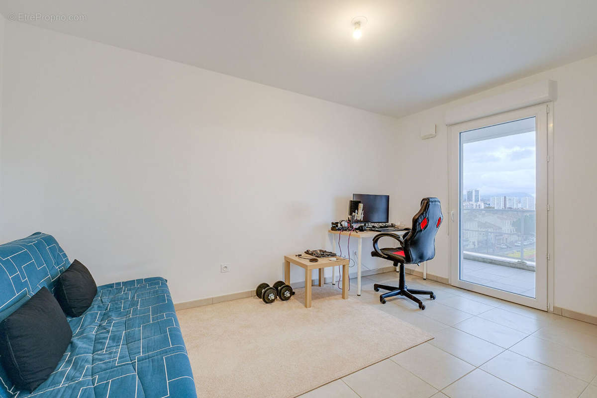 Appartement à MARSEILLE-15E