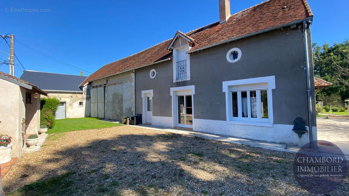 Maison à FRESNES