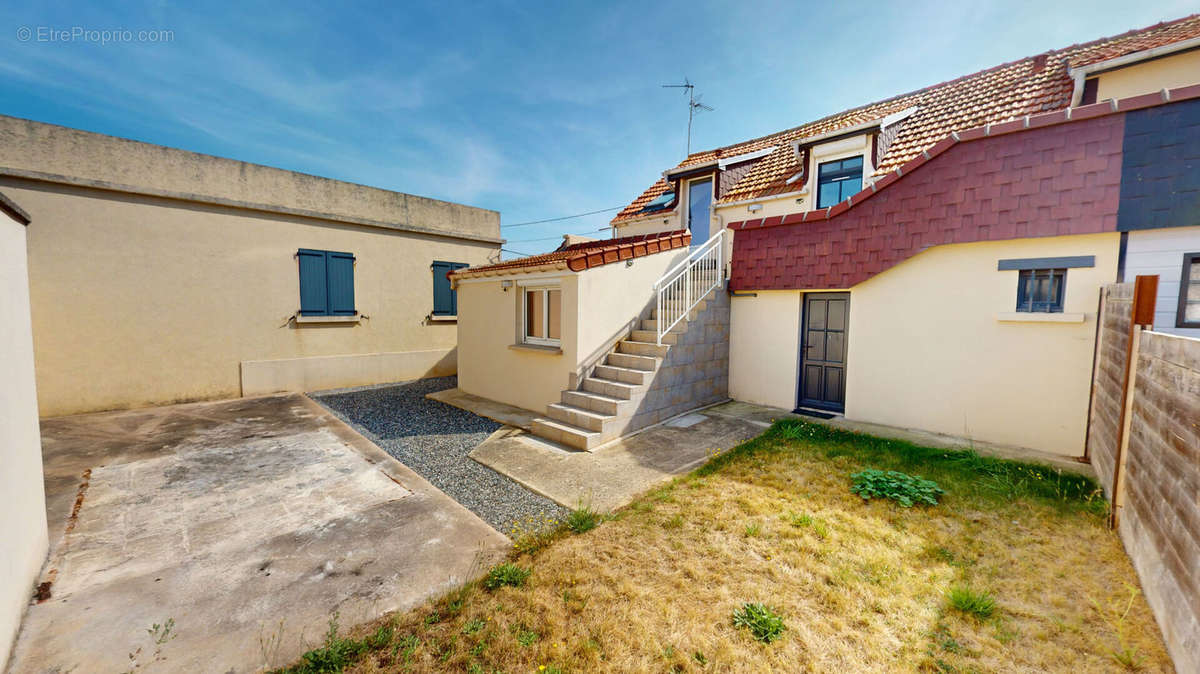 Appartement à BERNIERES-SUR-MER