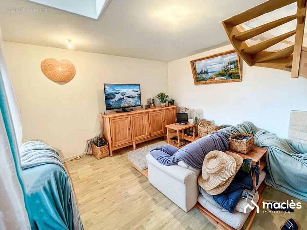 Appartement à STAINS