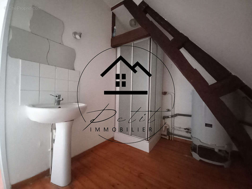 Appartement à CLERMONT