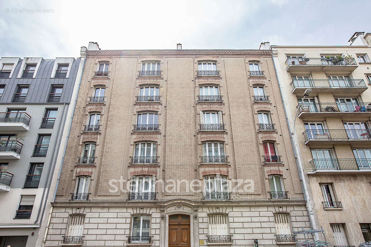 Appartement à MONTROUGE