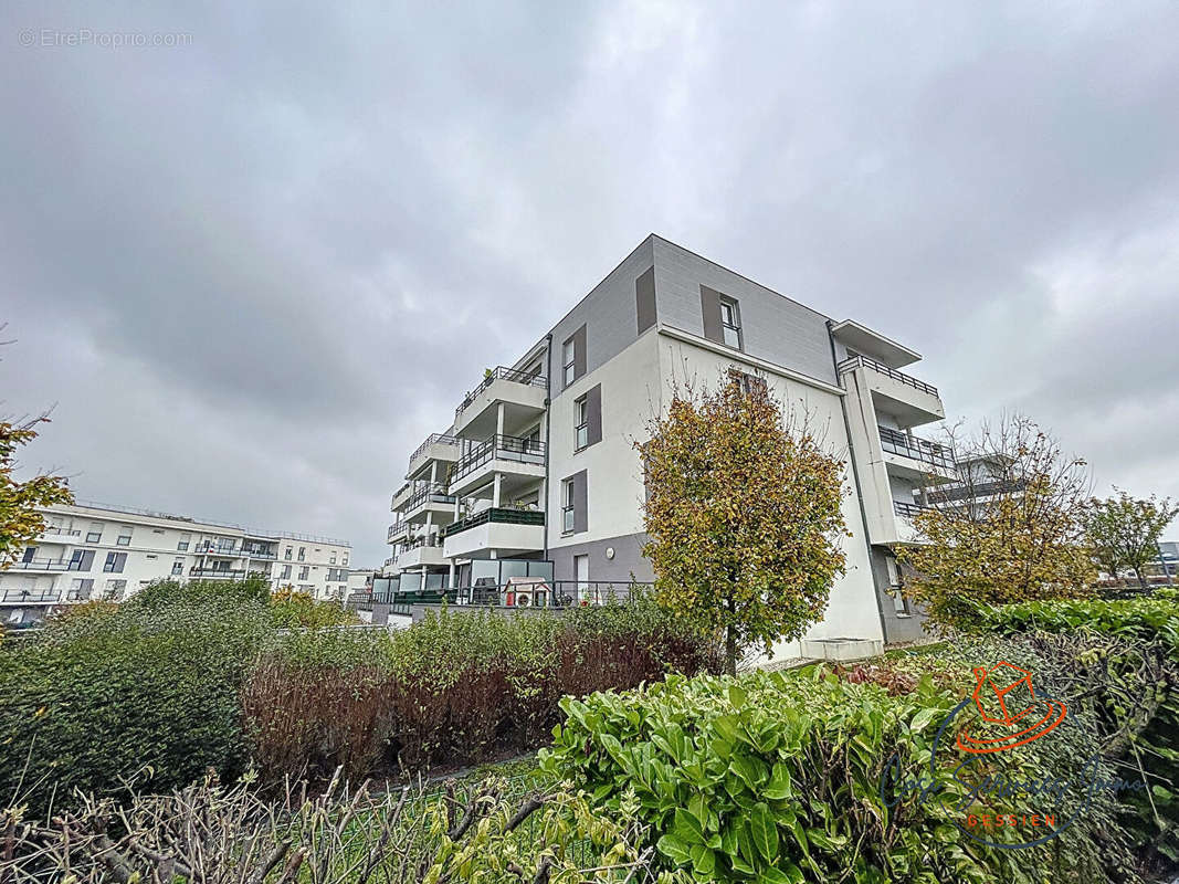 Appartement à SAINT-GENIS-POUILLY