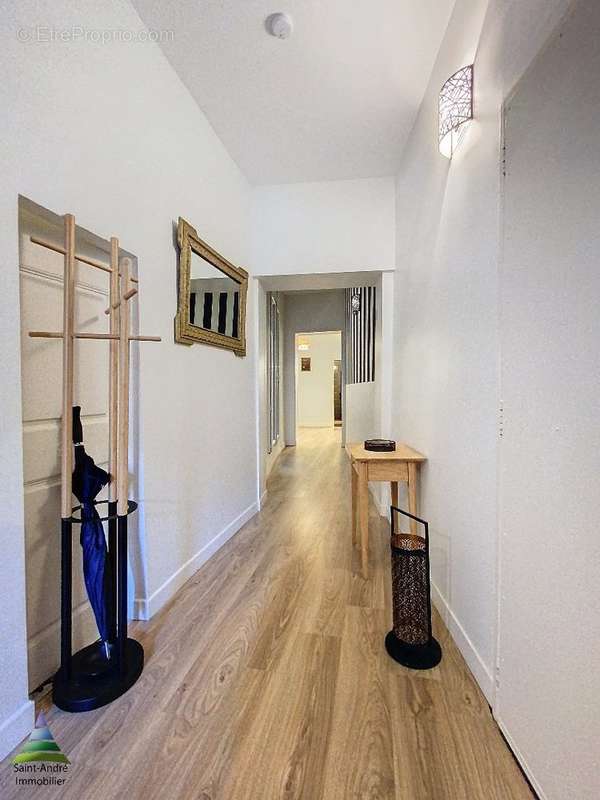 Appartement à PEZENAS