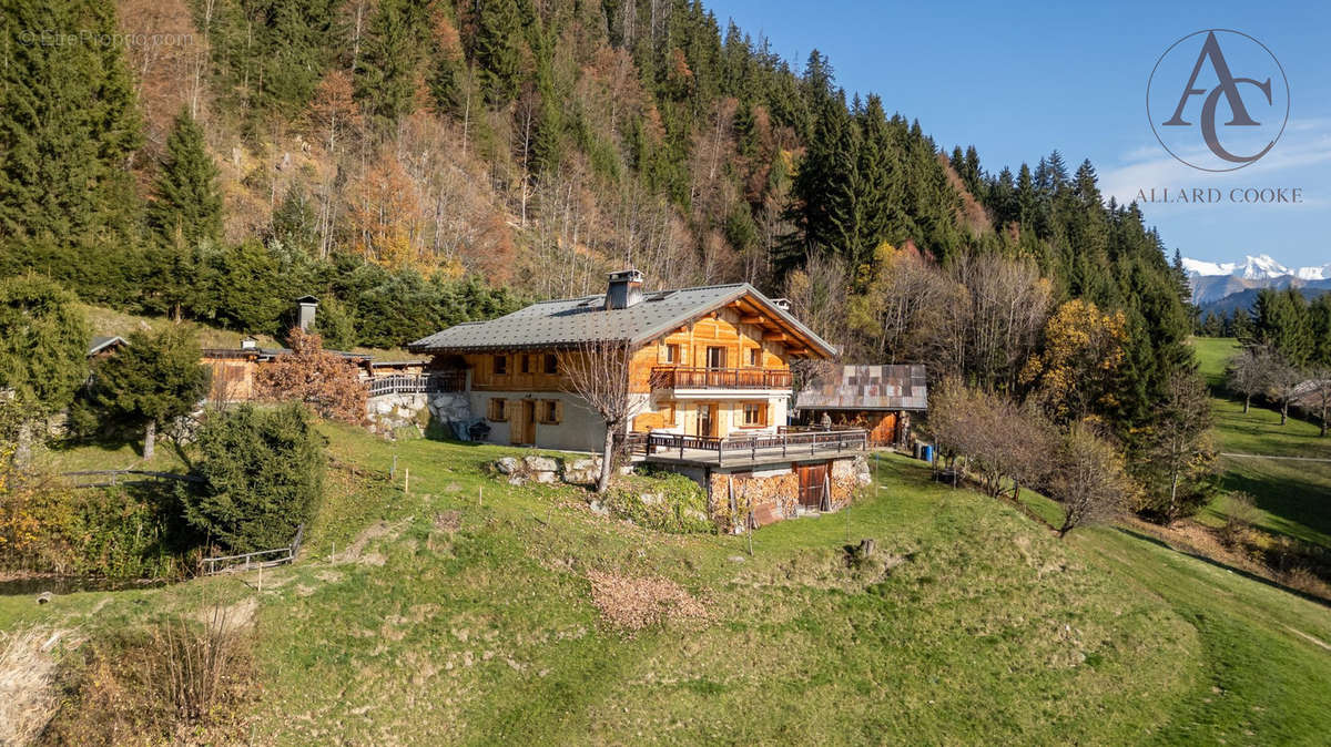 Maison à PRAZ-SUR-ARLY