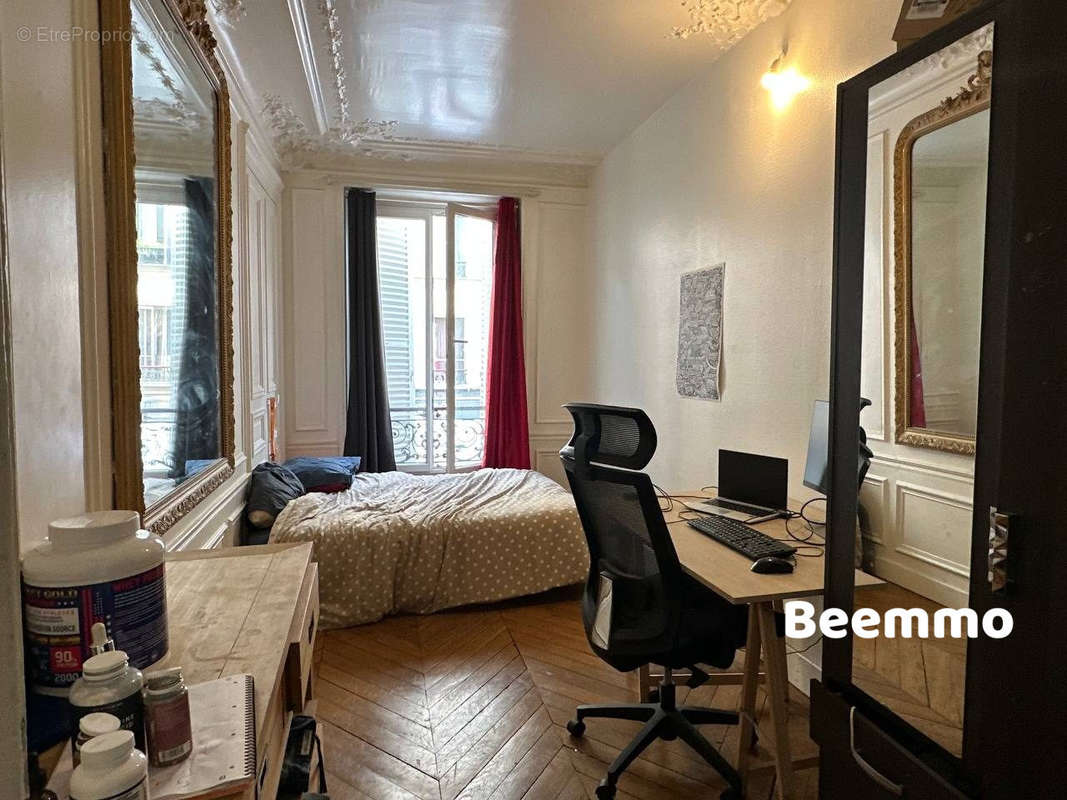 Appartement à PARIS-9E