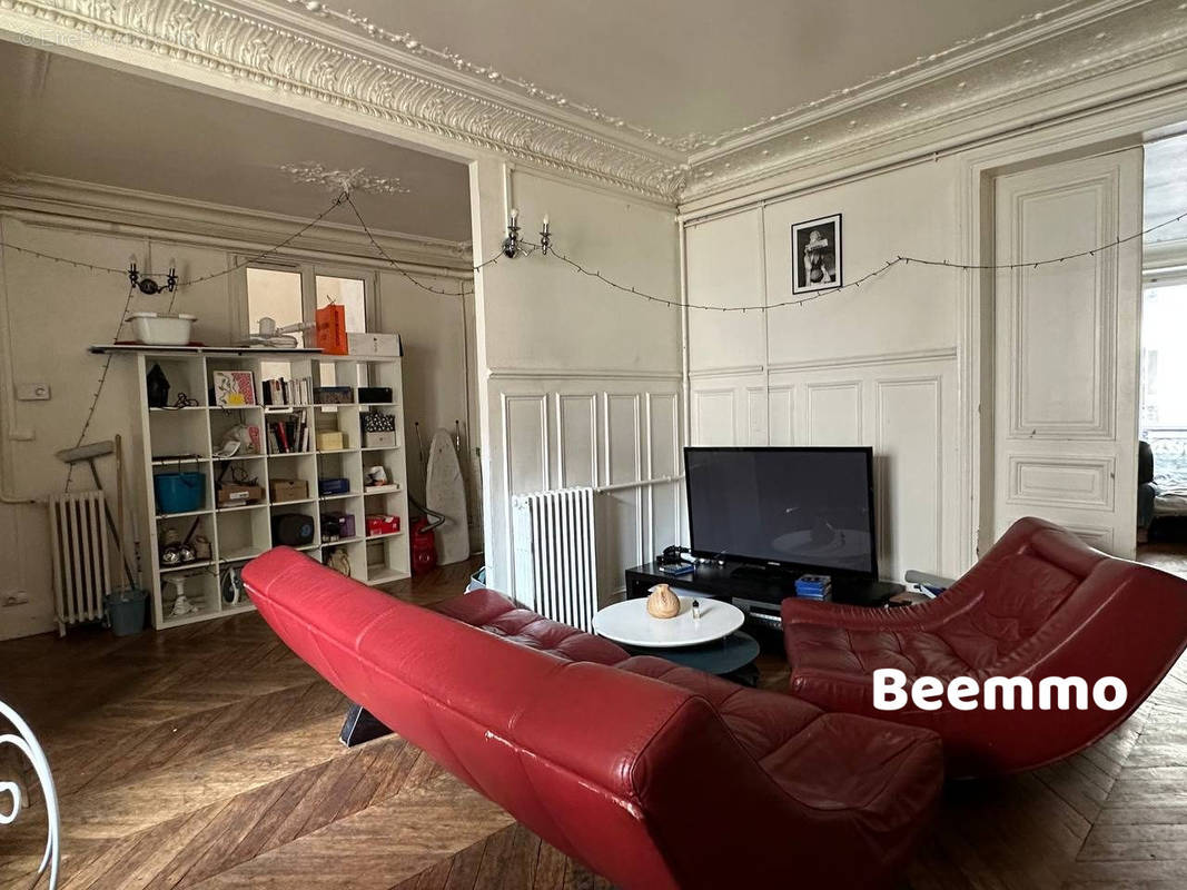 Appartement à PARIS-9E