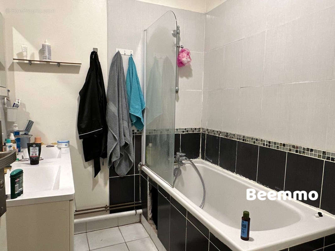 Appartement à PARIS-9E