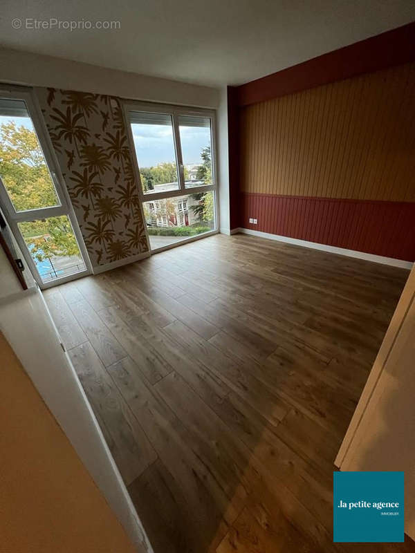 Appartement à HEROUVILLE-SAINT-CLAIR