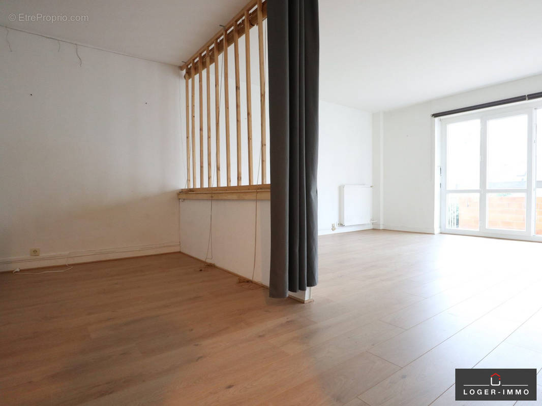 Appartement à IVRY-SUR-SEINE