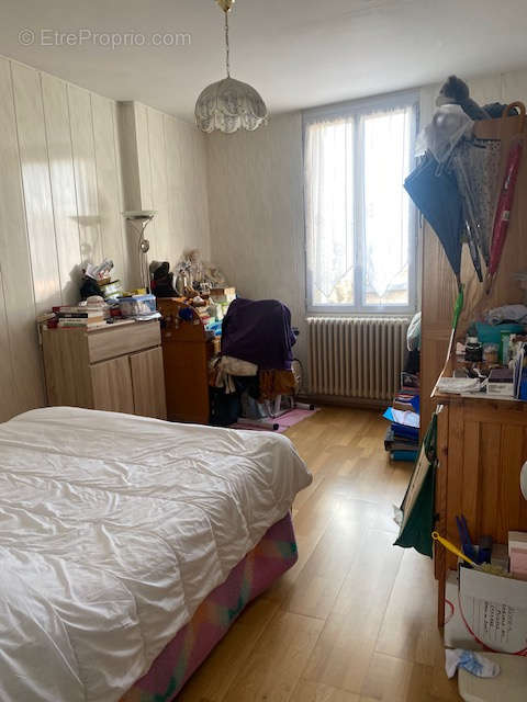 Appartement à GENNEVILLIERS