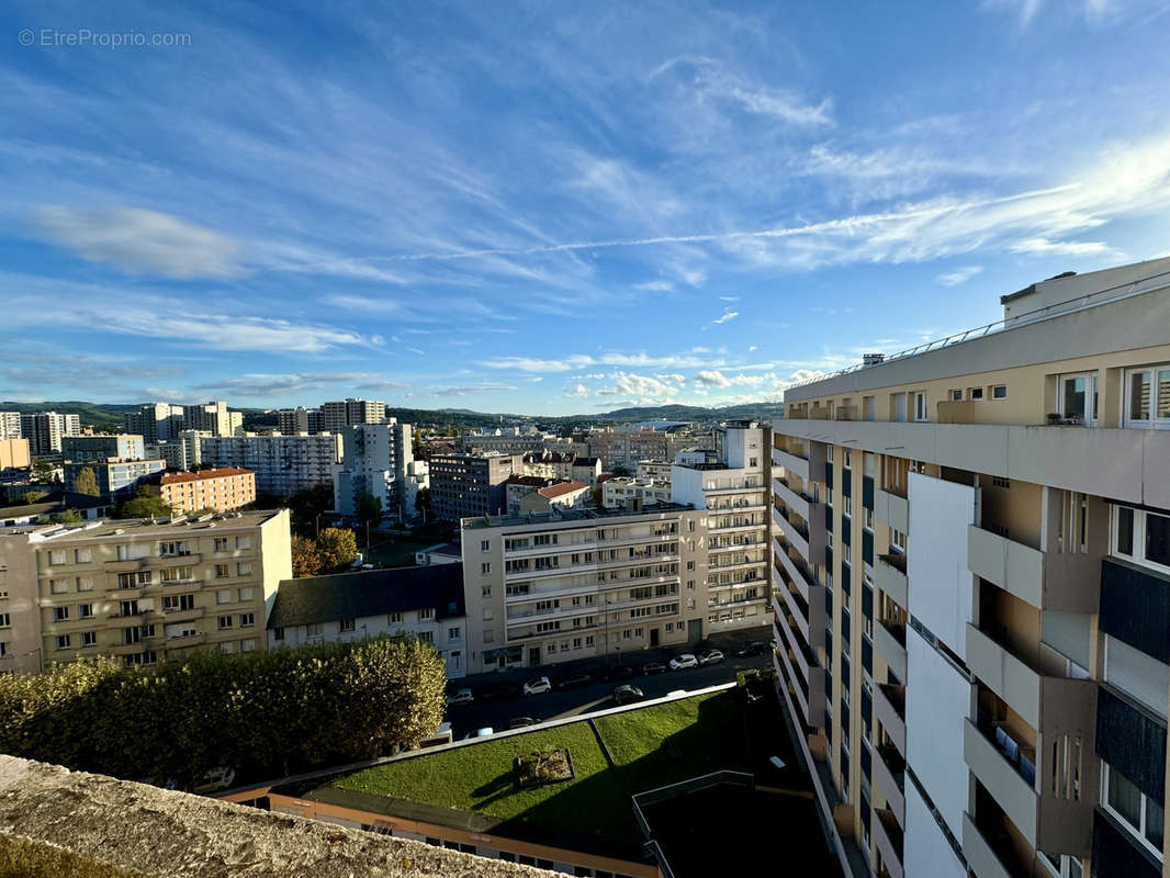 Appartement à SAINT-ETIENNE