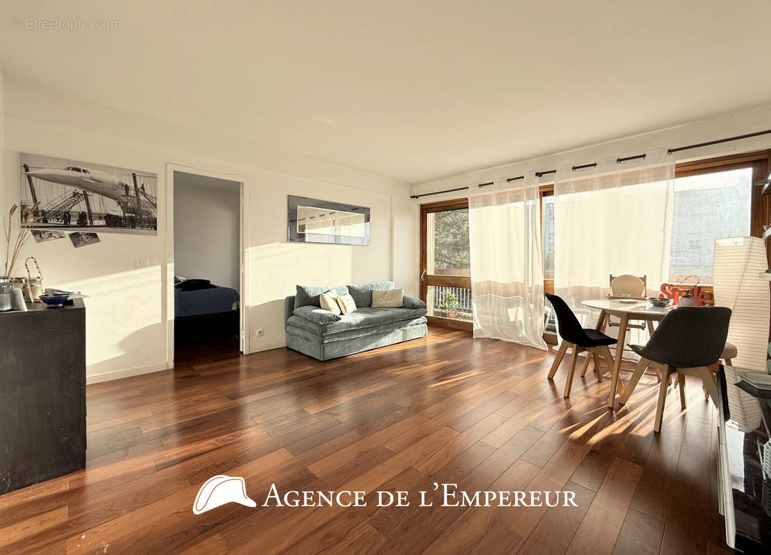 Appartement à RUEIL-MALMAISON