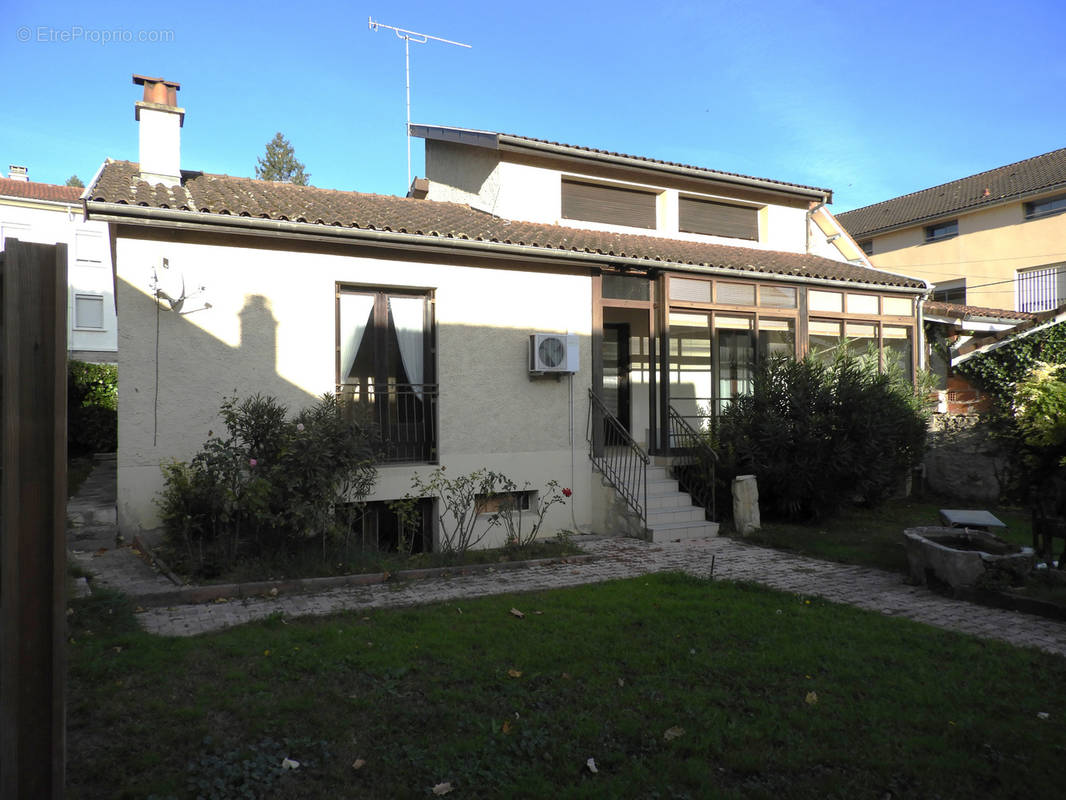 Maison à VILLEFRANCHE-DE-ROUERGUE