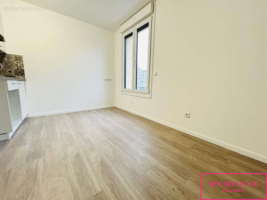 Appartement à BAGNEUX