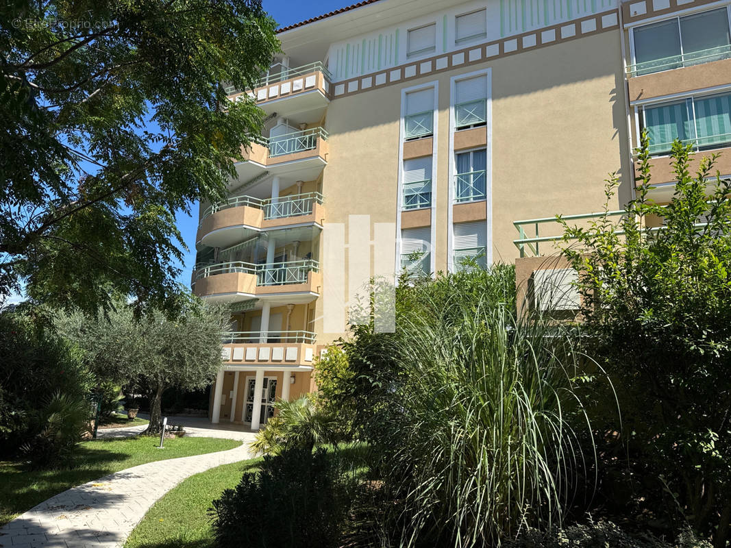 Appartement à SAINT-RAPHAEL