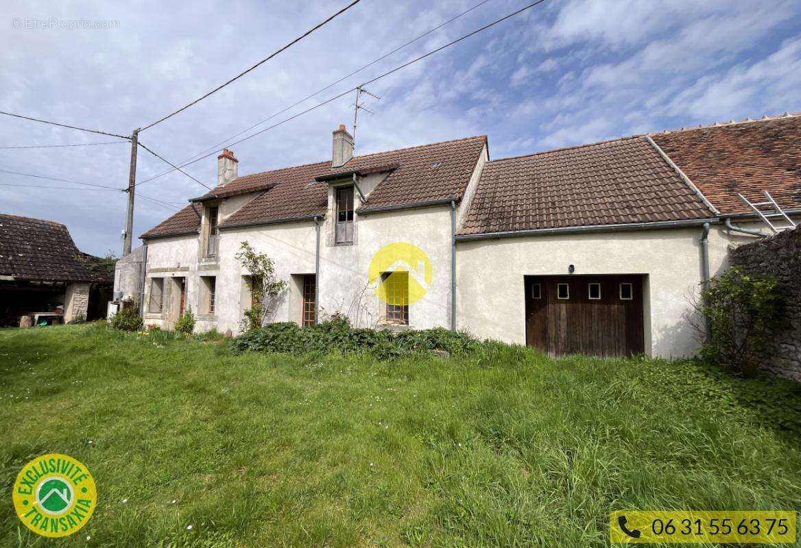 Maison à CHATEAUNEUF-SUR-CHER