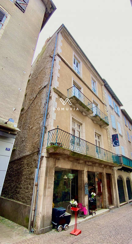 Appartement à VILLEFRANCHE-DE-ROUERGUE